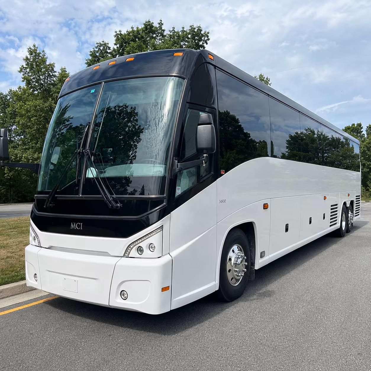 john wayne airport and long beach airport shuttle buses from upland