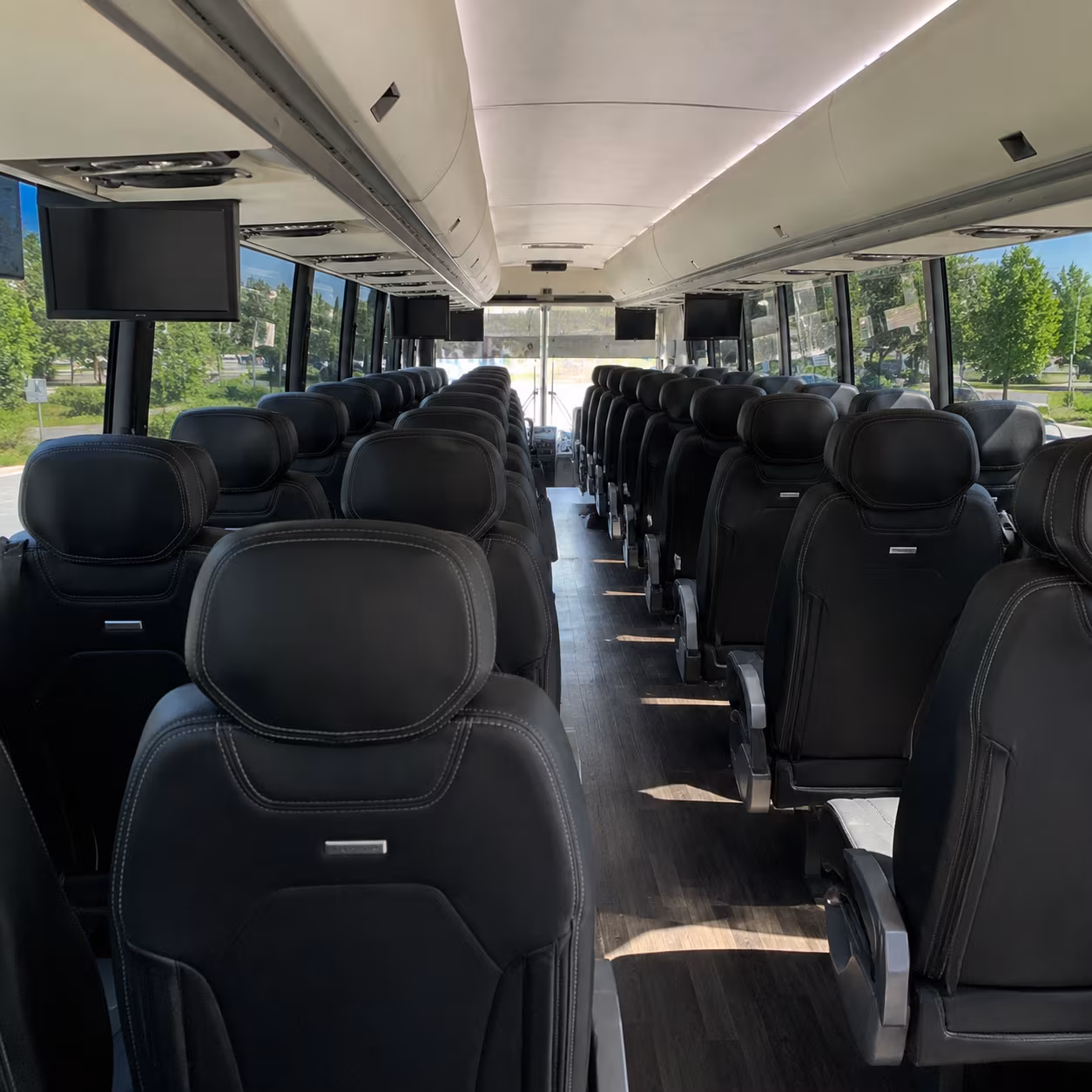military base shuttle buses serving march air reserve base and the inland empire