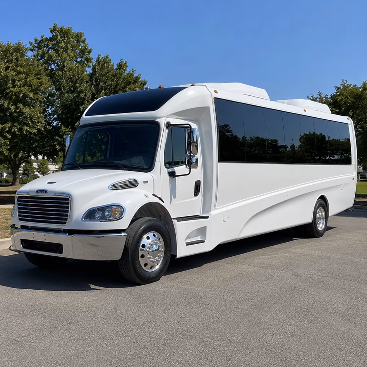 upland 15 passenger minibus